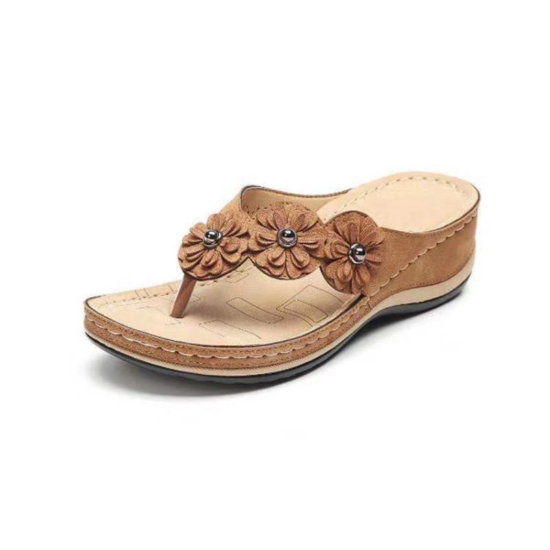 Three Flower Toe Shoes
